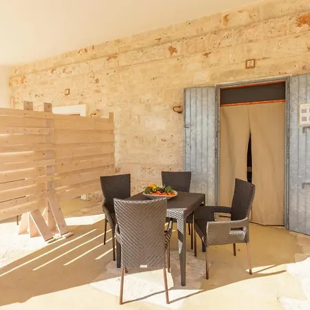 Casolare Lodedo 4* Ceglie Messapica