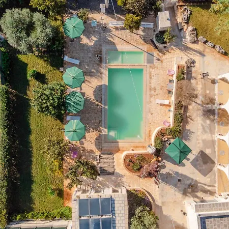Casolare Lodedo 4* Ceglie Messapica