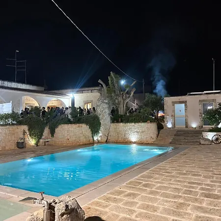 Casolare Lodedo Apartmanhotel 4*