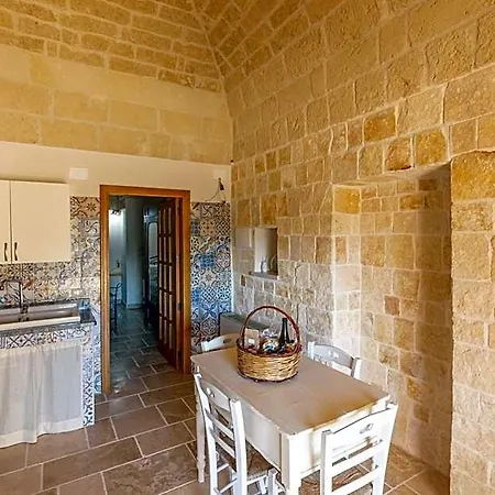 Casolare Lodedo 4* Ceglie Messapica