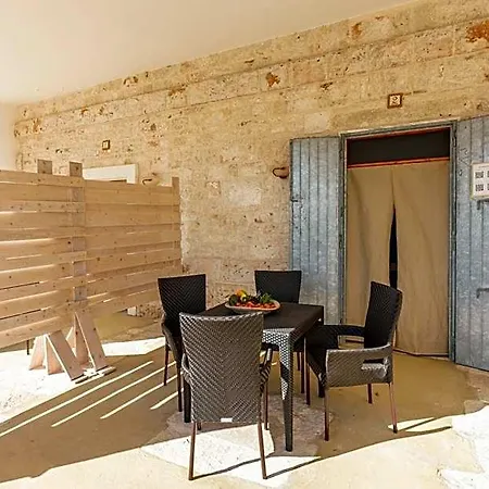 Casolare Lodedo Apartahotel Ceglie Messapica
