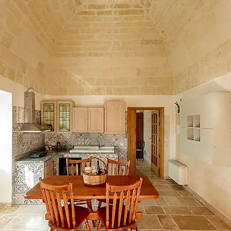 Hotel apartamentowy Casolare Lodedo Ceglie Messapica